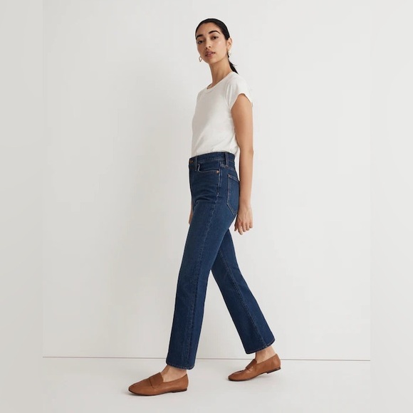 Madewell The Perfect Vintage Flare Crop — size 30 - Picture 6 of 8